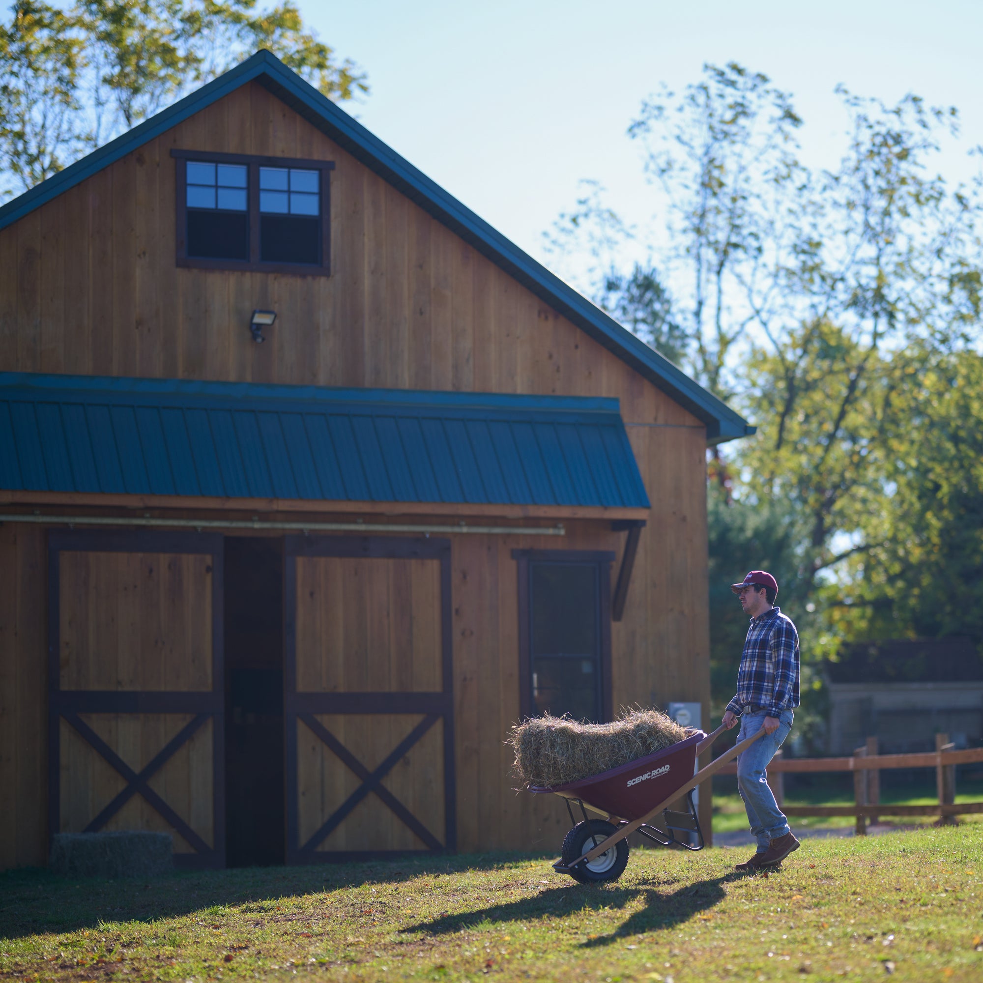 Scenic Road M-Series 6 Cu Ft Single Ribbed Wheelbarrow - Barn Scene